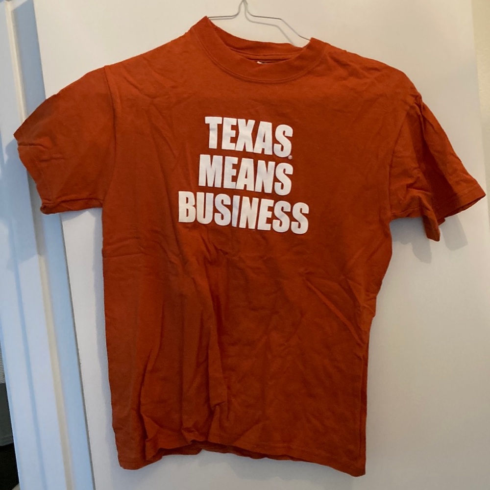 UNIVERSITY OF TEXAS BUSINESS SHIRT! 🐮